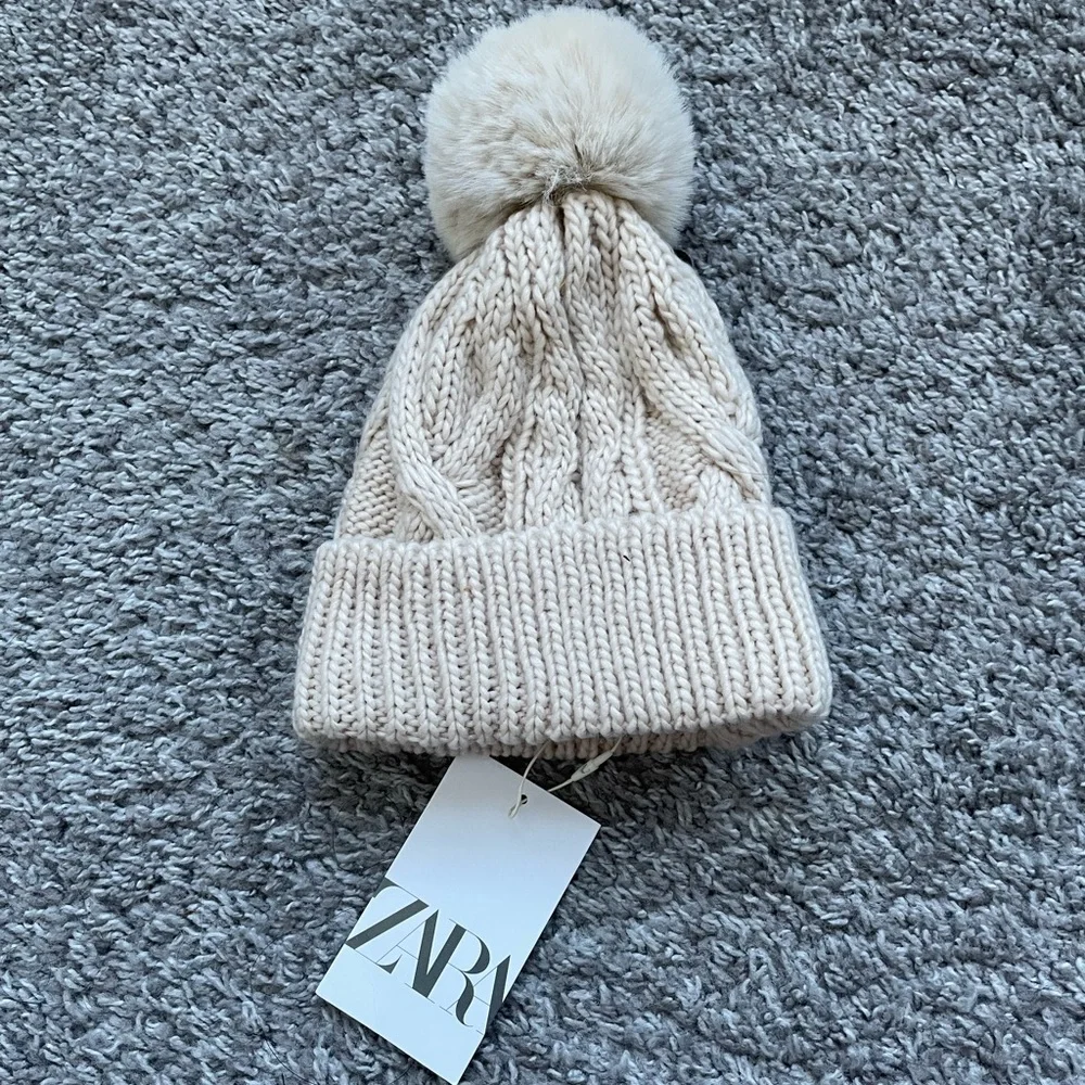 Zara Kids Toque Size 6-9 NWT - Picture 1 of 1